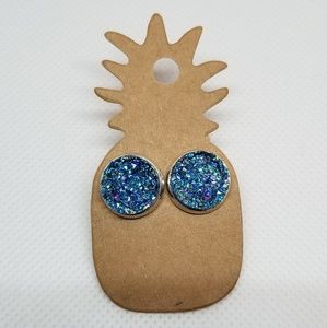 FAUX DRUZY POST EARRING